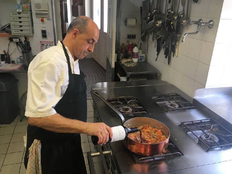 Añadir un cuarto de litro de Porto